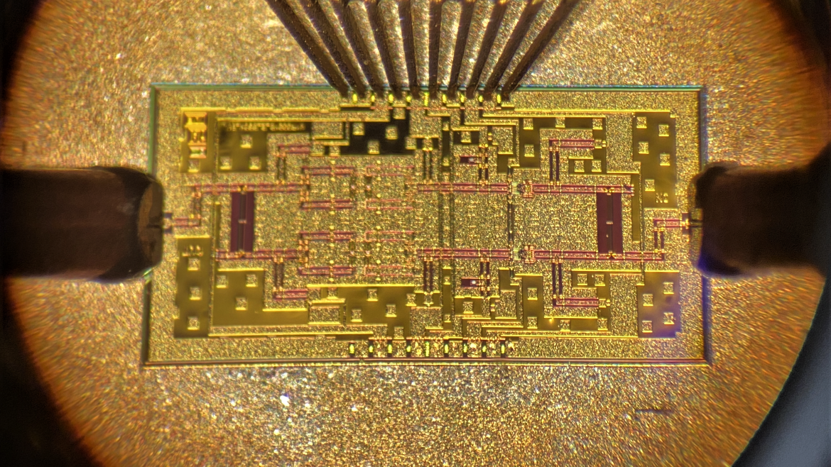 On-wafer probing of a power amplifier MMIC
